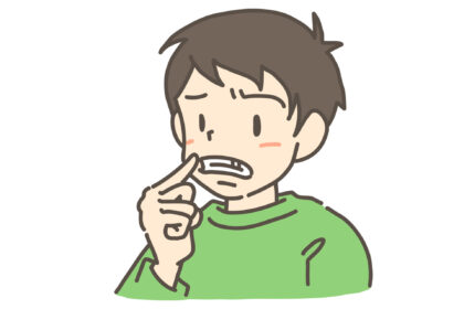 食べ物が挟まる